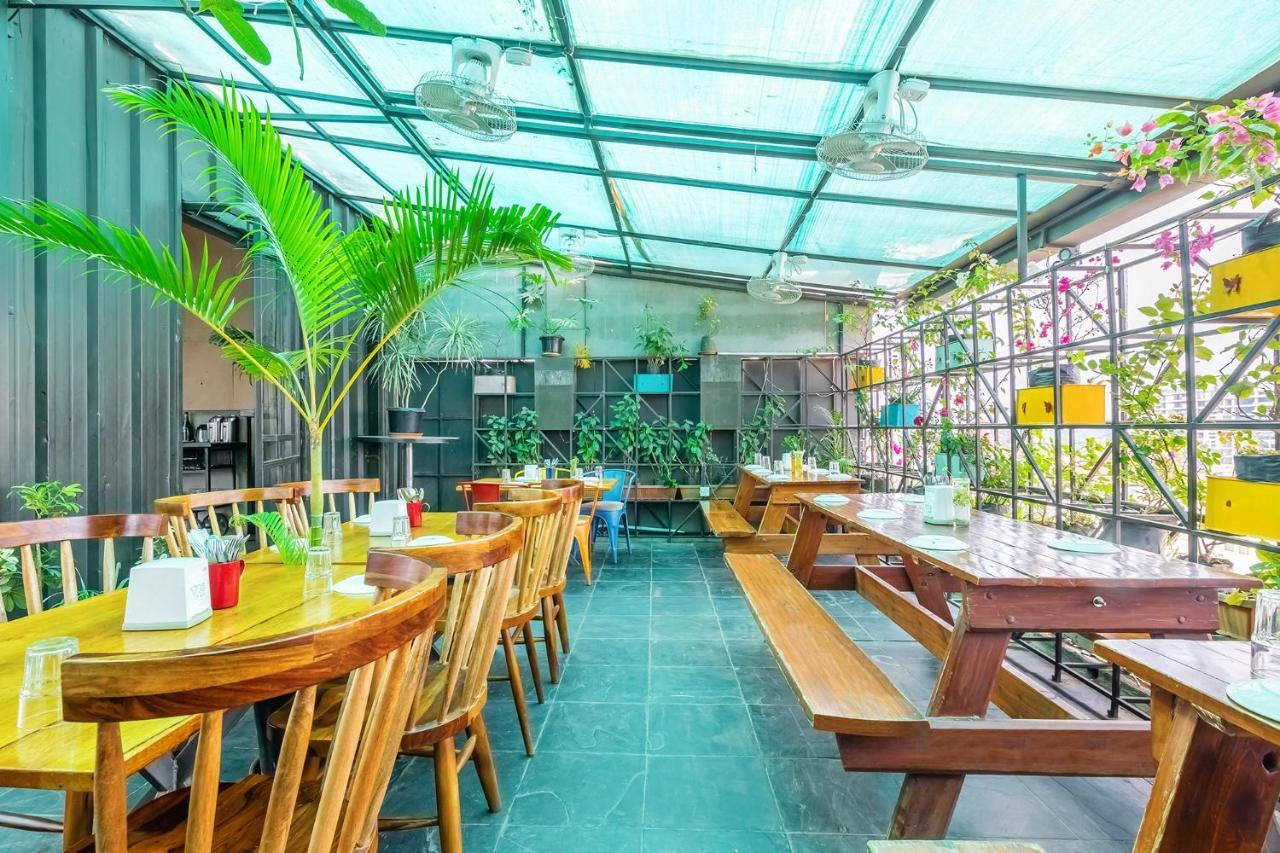 העיר בנגלור Fabhotel Astra Suites - Hsr Main Road מראה חיצוני תמונה