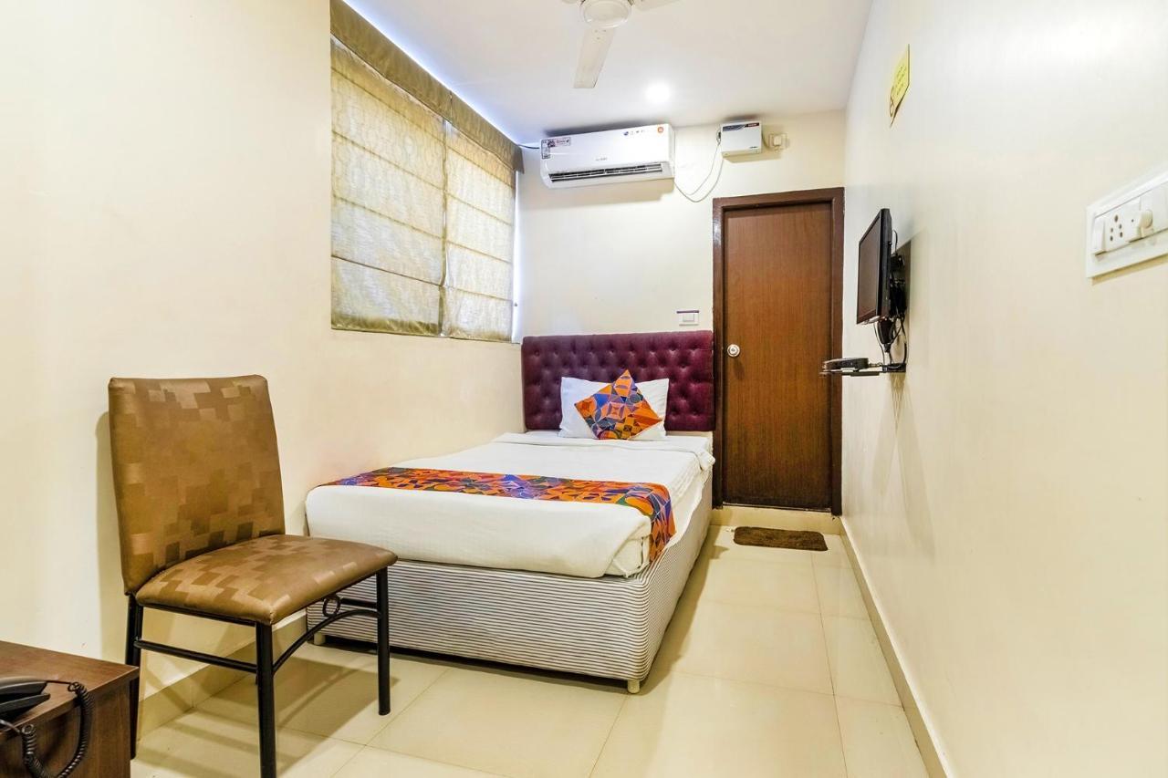 העיר בנגלור Fabhotel Astra Suites - Hsr Main Road מראה חיצוני תמונה