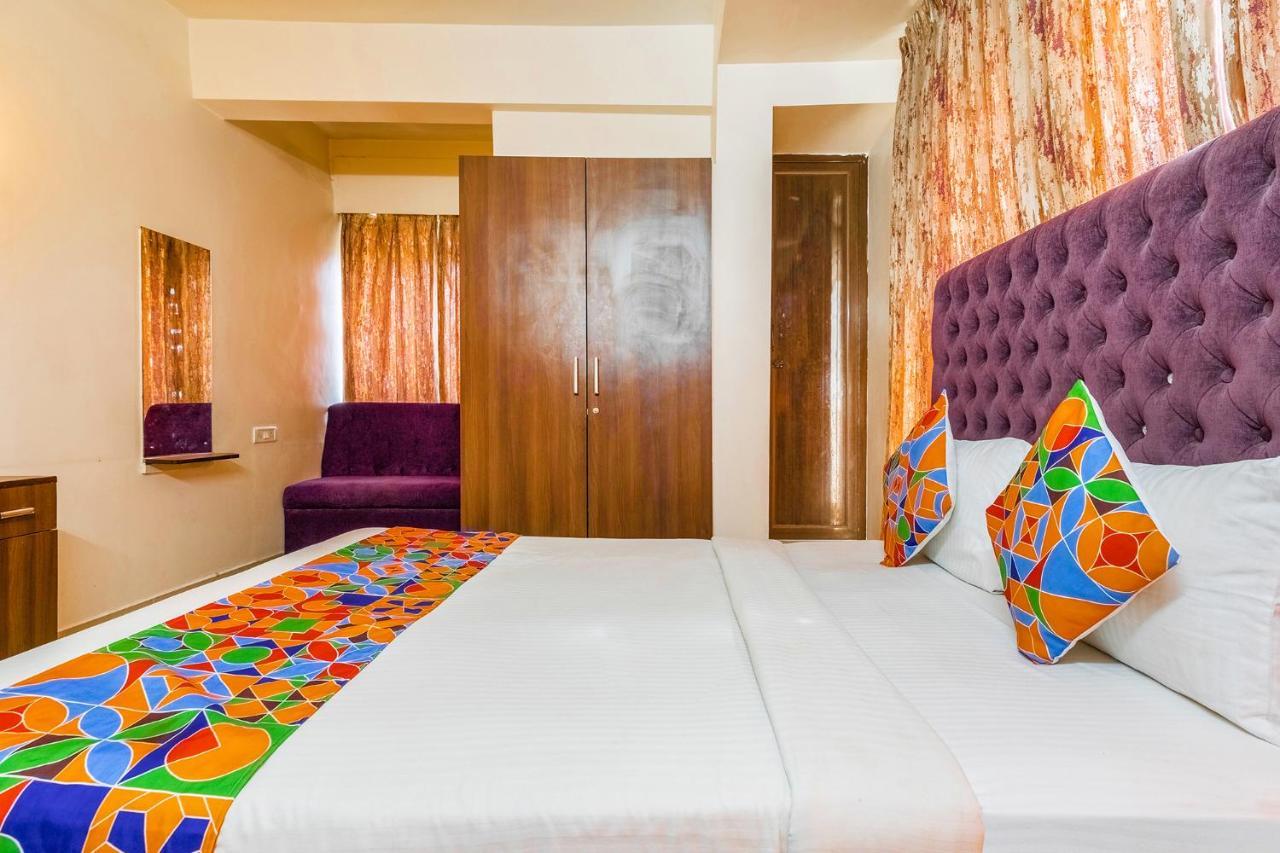 העיר בנגלור Fabhotel Astra Suites - Hsr Main Road מראה חיצוני תמונה